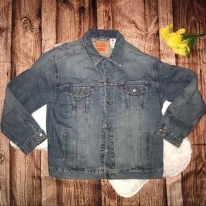 Vintage Levi’s Strauss oversized denim jacket